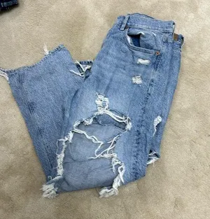 American Eagle ripped jeans thumbnail 1