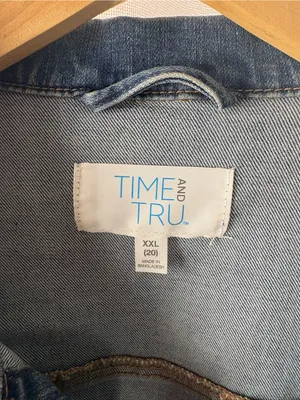Time and Tru Denim Jacket Classic Fit Button Front Jean Jacket XXL GUC Plus Size thumbnail 2