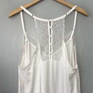 Torrid Silky Lace Cami Plus Size 1X White Coquette Dainty Romantic Tank Top thumbnail 4