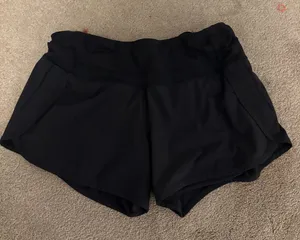 Lululemon Shorts thumbnail 1