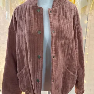 Universal Threads Women's Bomber Jacket thumbnail 2