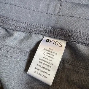 Figs Classic Fit Kade Cargo Scrub Pants Straight Leg- Slate Blue thumbnail 3