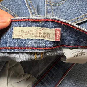 Levis 550 Relaxed Boot Cut Jeans Womens 12‎ M Blue Denim Stretch VTG y2k western thumbnail 9
