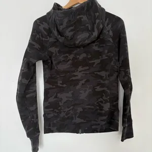 Scuba Hoodie *Light Cotton Fleece Incognito Camo Multi Grey size 4 thumbnail 4
