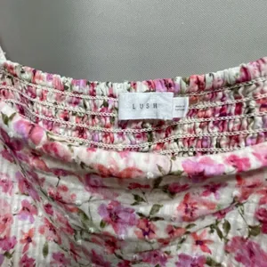 Lush size M puff sleeve floral mini dress smocked back thumbnail 7