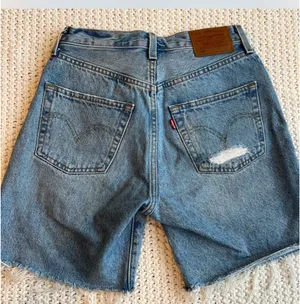 Levi’s 501 Denim Shorts thumbnail 3