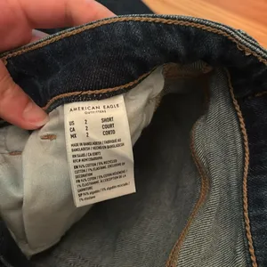 Mom jean stretch thumbnail 5
