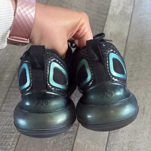 Nike Air Max 720 Size 7 Throwback Future Iridescent Green and Black Shoes thumbnail 11