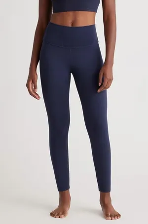 NWT Quince Women Ultra-Form High-Rise Legging Deep Navy Leggings XS 25” inseam thumbnail 1