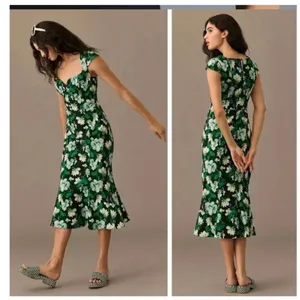 Anthropologie‎ the cecily Floral Botanical Midi Dress Sweetheart Neck Large thumbnail 2