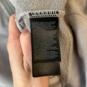 The North Face Size Large Women’s Full Zip Grey Hoodie thumbnail 5