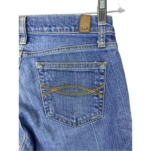 Abercrombie & Fitch Vintage Low Rise Straight Leg Jeans 0S Short Medium Wash 27W thumbnail 3