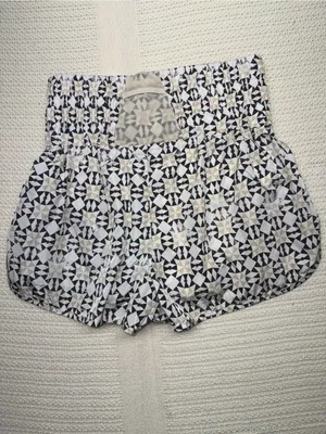 Free People Black & Cream Geometric Pattern Printed Smocked Waist Shorts thumbnail 4