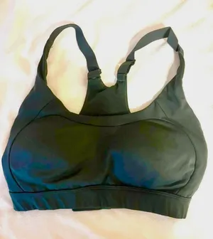 Gymshark Army Green Sports Bra thumbnail 1