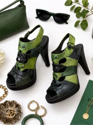 Bottega Veneta Green Leather Cutout Platform Heels EU 38 Rare Archive COA in FUC thumbnail 3