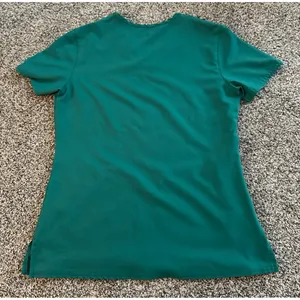 Med Couture‎ Women's Green Short Sleeve Scrub Top Size Small thumbnail 8