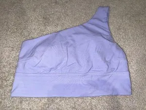 Lululemon thumbnail 1