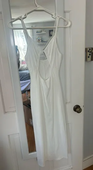 White maxi dress-beach coverup (see through) thumbnail 1
