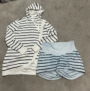 Old Navy Maternity Lounge Set thumbnail 1