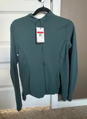 Nike Yoga Dri-Fit thumbnail 1