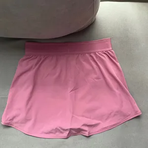 Alo Yoga Match Point Tennis Skirt Pink Wild Rose M thumbnail 7