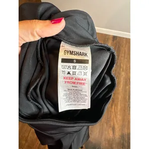 Gymshark black scrunch leggings thumbnail 4