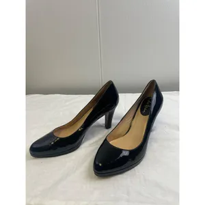 Cole Haan Women's Black Patent Leather Shoes/Heels 3.25" Size 8B SKU 2971 thumbnail 4
