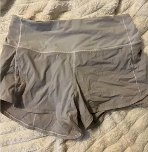 Lululemon Speed Up 4" thumbnail 1