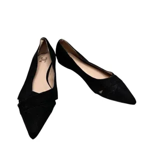 Journee Collection Flats Size 6 Black Pointed Toe Slip On Winslo Lightweight‎ thumbnail 5
