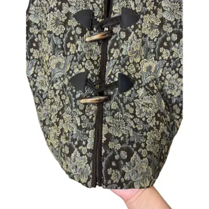 Vintage Baxis & Baxis Floral Tapestry Vest Faux Fur Collar‎ Toggle Closure Small thumbnail 4