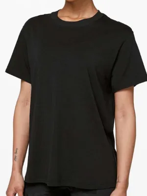 Lululemon All Yours Boyfriend Tee Black thumbnail 5