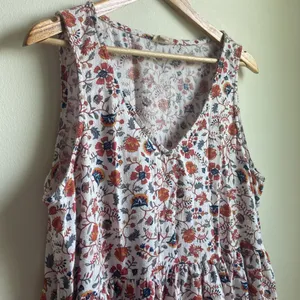 a.n.a Cotton Fall Floral Sleeveless Tiered Sundress (Sz XL) Orange & Red Paisley thumbnail 2