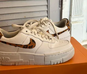 Nike Women’s Air Force 1 Pixel thumbnail 5