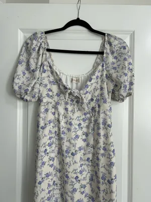 Altar’d State Floral Tie Front Puff Sleeve Midi Dress Women’s Size Small thumbnail 2