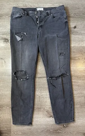 Women Free People Charcoal Distressed Skinny Jeans size 31 thumbnail 1