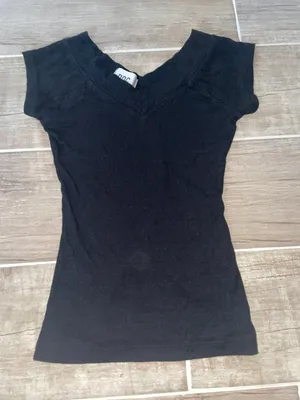 Urban Outfitters Top thumbnail 1