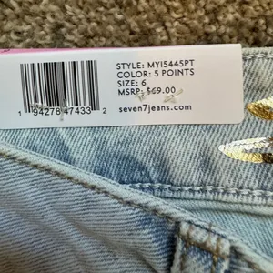 Seven 7 Jeans Women's 6 Blue Light Wash NWT Weekend Slim Fit Jean thumbnail 2