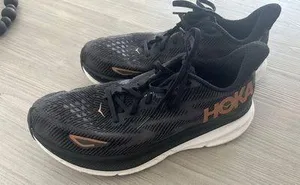 Hoka Clifton 9 thumbnail 1