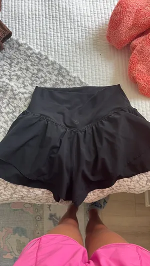 Aerie offline shorts thumbnail 2