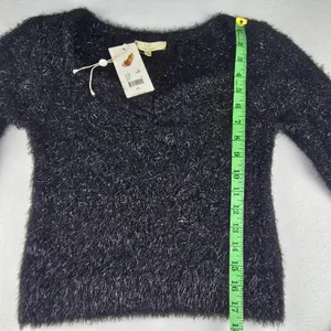 C&V Chelsea Violet NWT Black Sparkle Fuzzy Knit Long Sleeve Cropped Sweater S‎ thumbnail 9