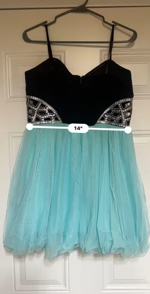 Macy's Homecoming / Semi Formal Dress thumbnail 6
