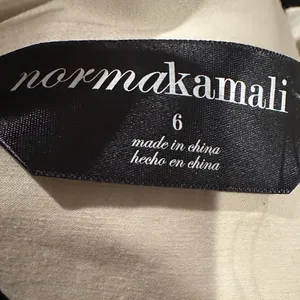 NORMA KAMALI Luxury Jacket Cropped Flared Swing Lightweight Neutral Tan Coat 6 thumbnail 5