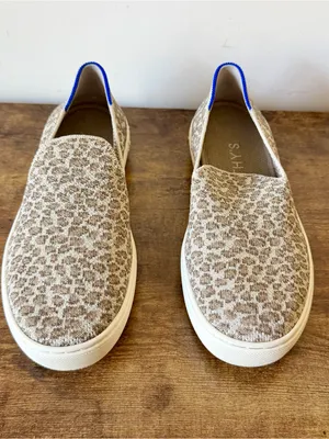 Rothy’s Pebble Spot Slip On Sneakers Womens Size 6.5 Cheetah Leopard Knit Flats thumbnail 6