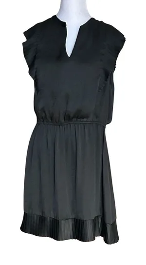 Steve Madden Verona Pleated Cap Sleeve Mini Dress Black Satin‎ Ruffle Hem Medium thumbnail 1