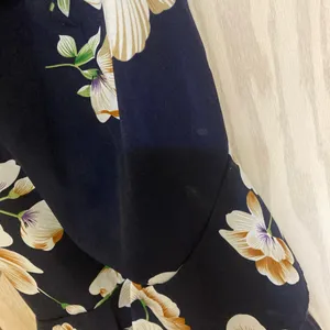 Shein floral navy dress in size small thumbnail 4