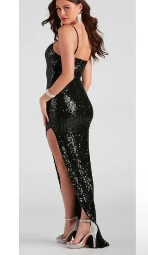 Windsor Black Sequin Gown thumbnail 3
