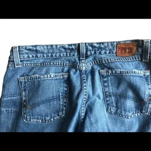 BKE Y2K The Buckle Star 18 Flare Denim Jean Size 100% Cotton 31X33 Distressed thumbnail 5