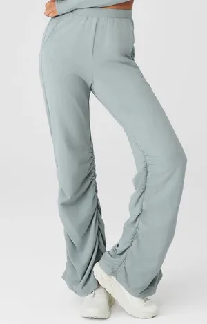 Alo Yoga Women’s Ruched Soft Sculpt Pant thumbnail 2