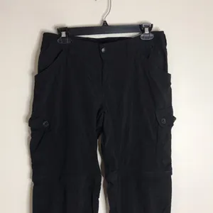 The‎ North face ladies nylon convertible pants size 8 thumbnail 2