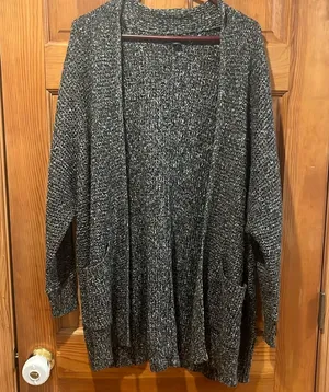 outfitters women’s open cardigan sweater size medium. thumbnail 1